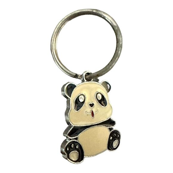 ❤️2/$10 or 5/$20❤️ Panda bear keychain - Picture 1 of 5